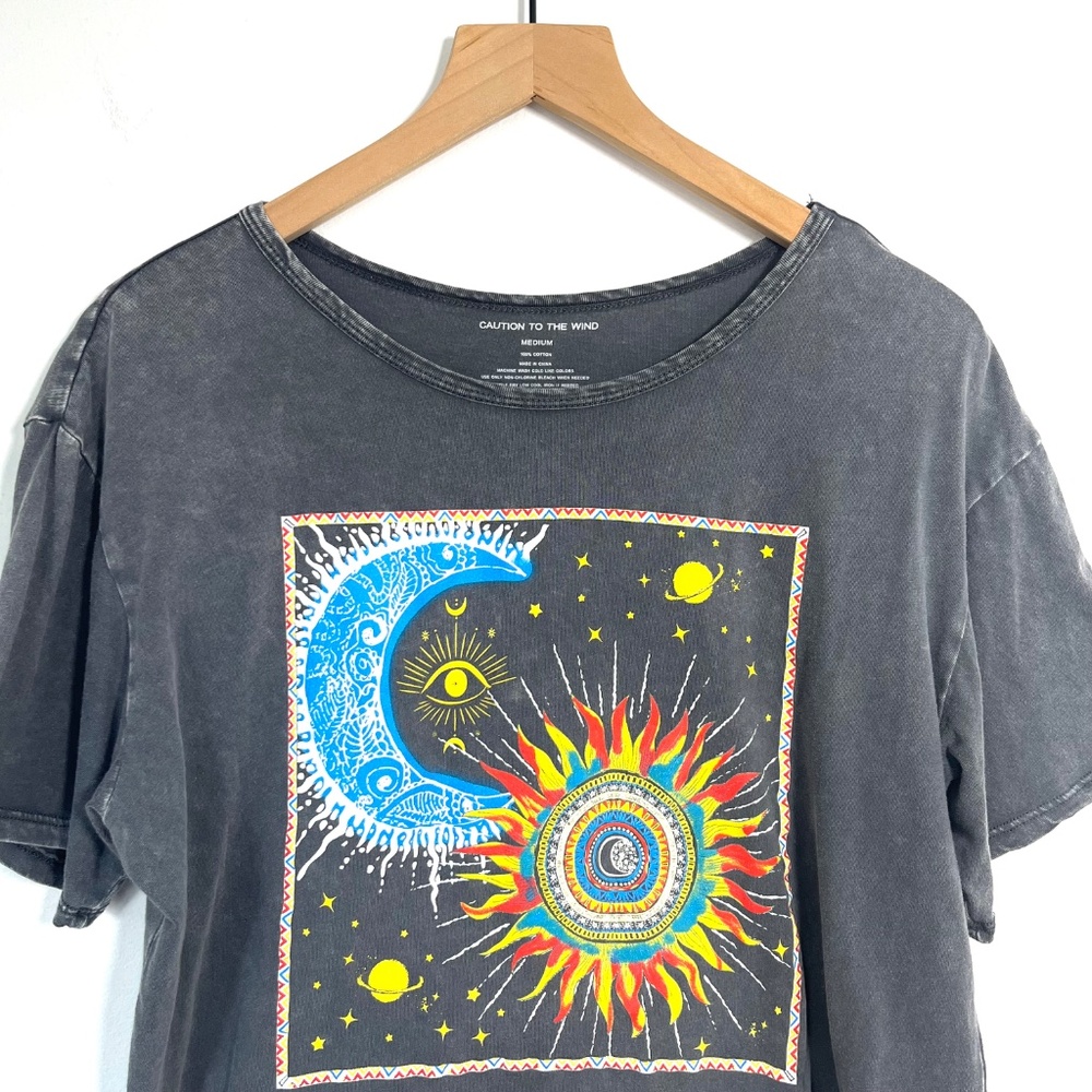 Caution to the Wind Gray Celestial Sun Moon Short Sleeve T Shirt - Picture 2 of 3